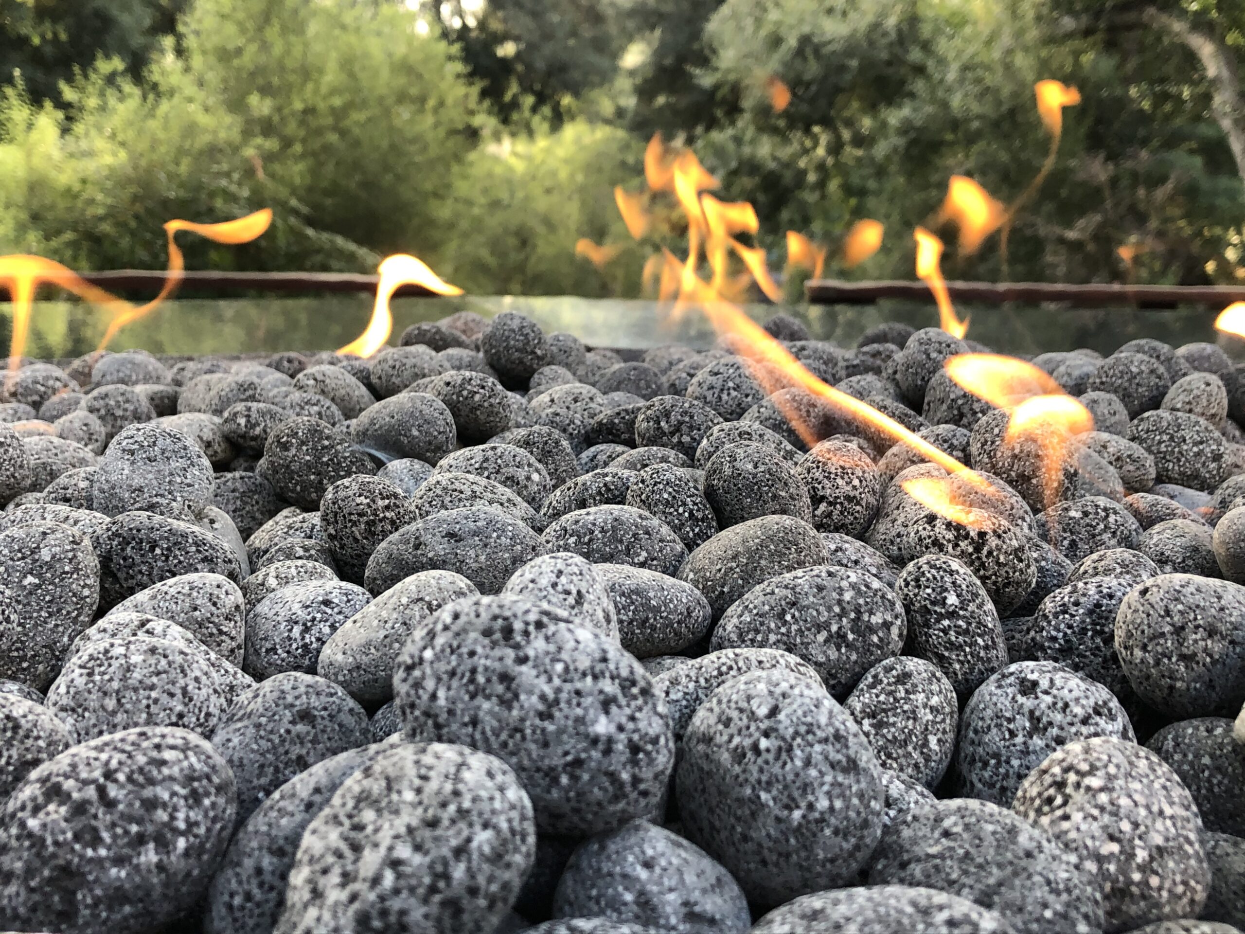 Black Lava Pebble - Wholesale Stones Solutions